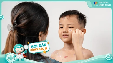 Trẻ bị thủy đậu cần chăm sóc như thế nào để mau khỏi, không sẹo?