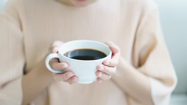 Uống cafe có xét nghiệm máu được không? Lưu ý quan trọng