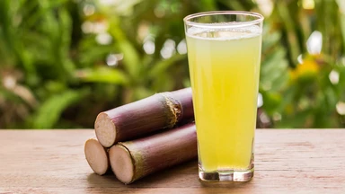Uống nước mía có bị sảy thai không? Trường hợp cần hạn chế hoặc thận trọng
