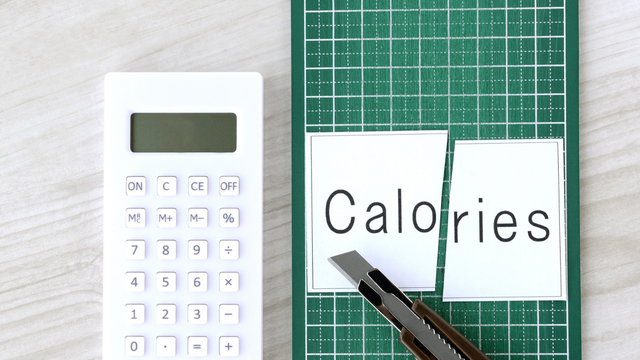 1 phút plank đốt bao nhiêu calo? Sự thật về hiệu quả giảm cân bạn cần biết