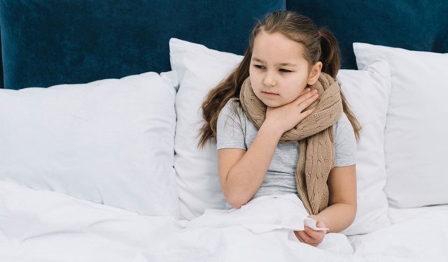 Viêm amidan ở trẻ em là gì? Nguyên nhân và các dấu hiệu thường gặp