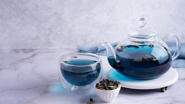 Trà hoa đậu biếc là gì? Công dụng, cách dùng và những điều cần lưu ý 