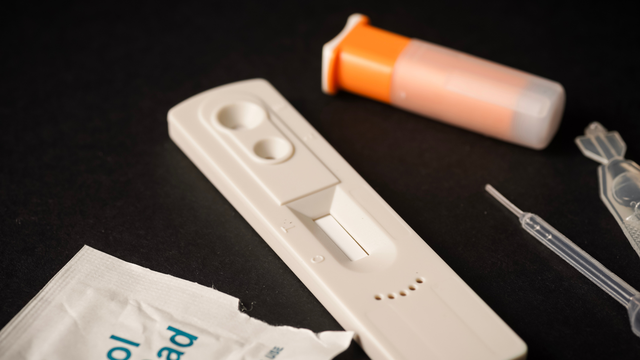 Xét nghiệm HIV AB test nhanh có chính xác không? 