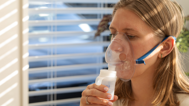 Hen phế quản bội nhiễm: Nguyên nhân, triệu chứng, cách chẩn đoán 