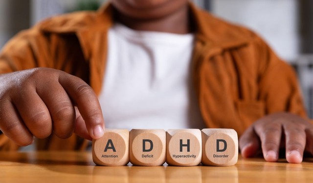 Dấu hiệu trẻ bị tăng động cha mẹ cần nhận biết sớm để can thiệp