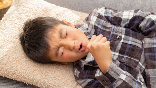 Amidan phì đại ở trẻ nhỏ: Triệu chứng và nguyên nhân gây bệnh