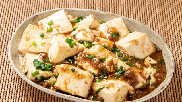 Ăn đậu hũ nhiều có tốt không? Lợi ích sức khỏe của đậu hũ