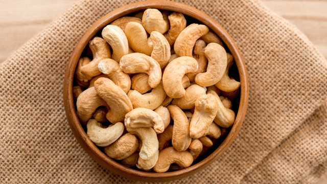 Ăn hạt điều có béo không? Cách ăn không tăng cân
