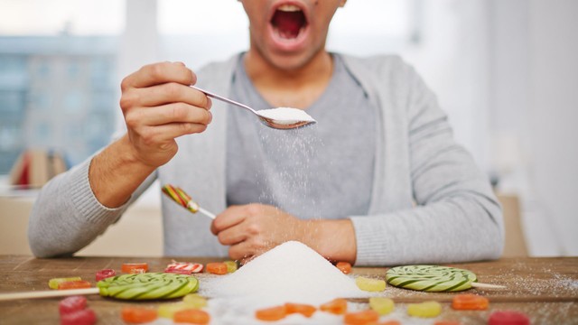 Ăn nhiều đường có bị tiểu đường không? Mối liên hệ và cách phòng ngừa