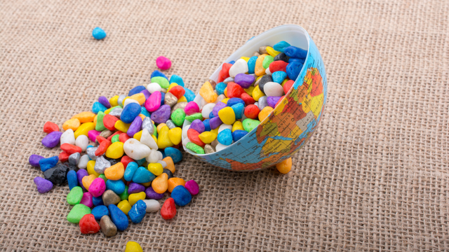 Bánh kẹo hết hạn có ăn được không và những nguy cơ đối với sức khỏe?