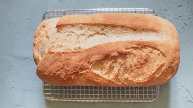 Bánh mì bao nhiêu calo? Những thông tin cần biết