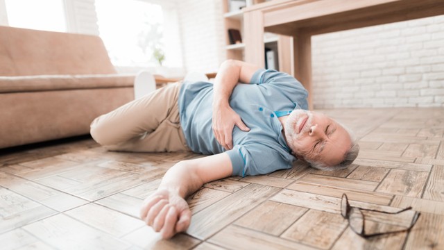 Ngừng tim là gì? Nguyên nhân, triệu chứng và cách xử trí phù hợp