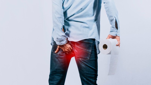 Rò hậu môn là gì? Triệu chứng, nguyên nhân và phương pháp điều trị