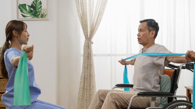 Rối loạn vận động là gì? Triệu chứng, nguyên nhân, chẩn đoán và điều trị