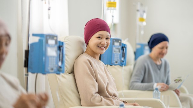 Bệnh nhân truyền hóa chất sống được bao lâu? Những tác dụng phụ có thể gặp