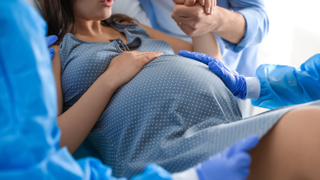 Bị tiền sản giật có đẻ thường được không?