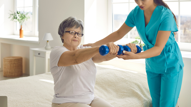 Các bài tập cho người bị tai biến nhẹ giúp phục hồi hiệu quả tại nhà
