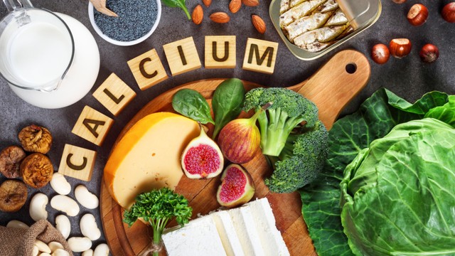 Calcium là gì? Vai trò và cách bổ sung calcium đúng
