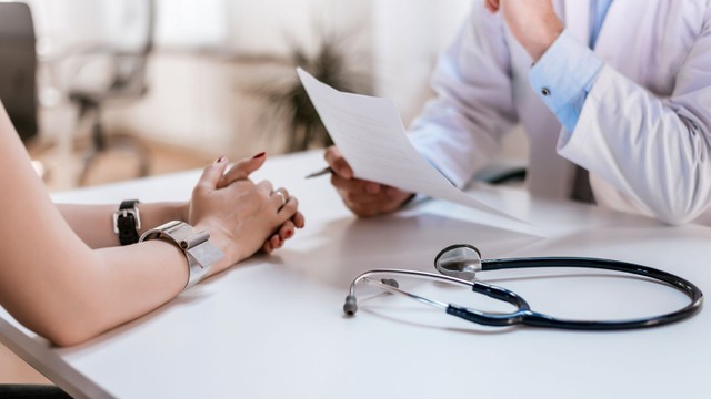 Sau khi cắt buồng trứng có kinh không? Hiểu đúng về kinh nguyệt sau khi cắt buồng trứng