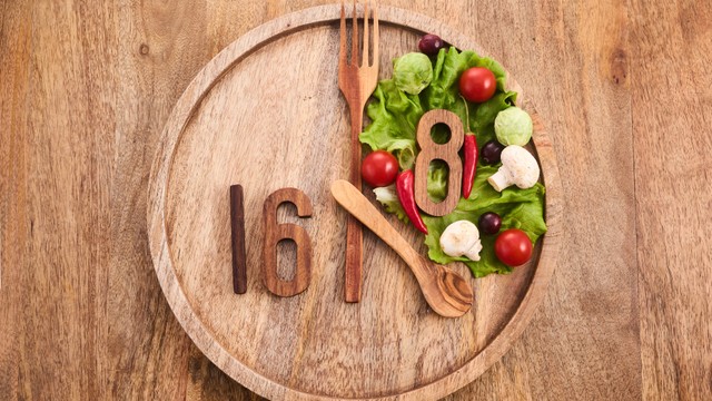 Chế độ ăn 16/8 là gì? Hướng dẫn nhịn ăn gián đoạn đúng cách