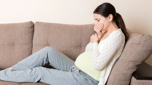 Có kinh vẫn có thai có hiện tượng buồn nôn không? 