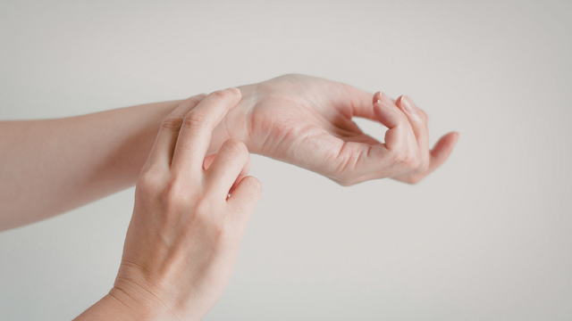 Cổ tay: Cấu tạo, chức năng và những bệnh thường gặp