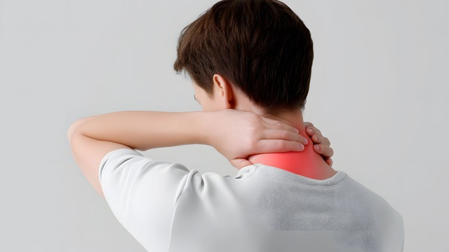 Đau cổ: Dấu hiệu nhận biết, nguyên nhân và giải pháp điều trị hiệu quả