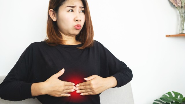 Dấu hiệu đau thượng vị dạ dày: Nguyên nhân và cách điều trị