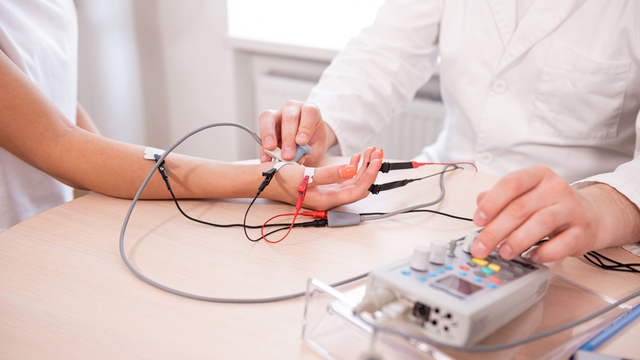 Điện cơ là gì? Ý nghĩa và lưu ý khi thực hiện