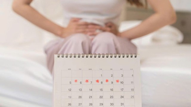 Hết kinh 15 ngày lại có kinh nguyên nhân do đâu? Có sao không?