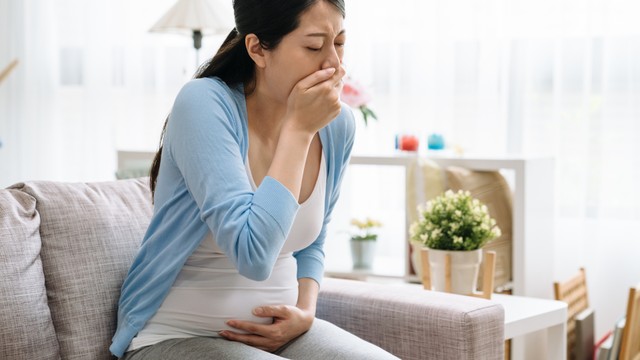 Nghén nên ăn gì để giảm nôn giúp mẹ bầu dễ chịu hơn trong thai kỳ?