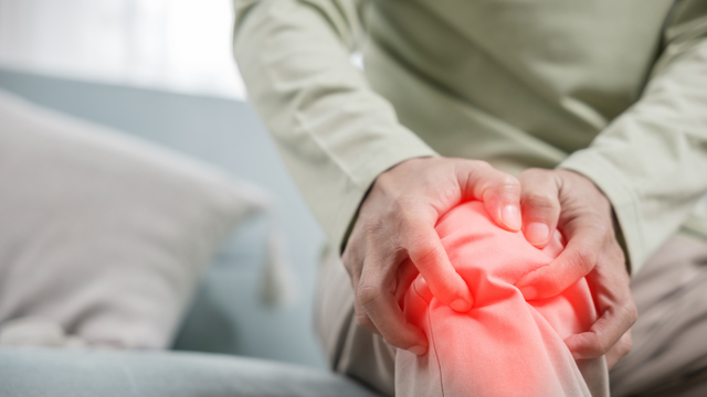 Nguyên nhân và cách phòng tránh loãng xương ở người trẻ bạn cần biết