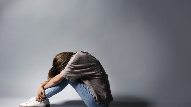 Nguyên nhân và giải pháp vượt qua giai đoạn trầm cảm ở phụ nữ