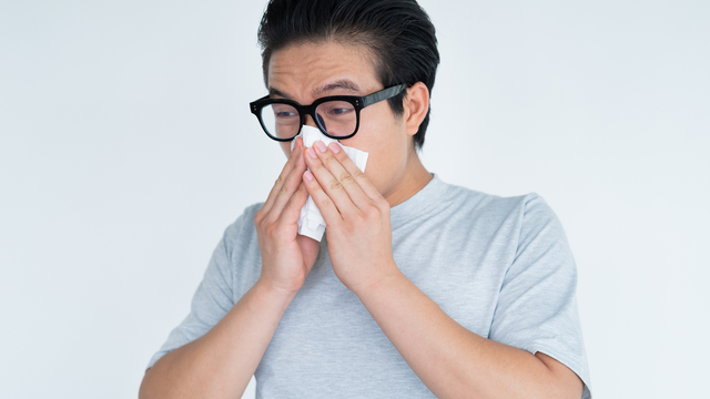 Nguyên nhân viêm xoang tái phát nhiều lần do đâu và cách điều trị lâu dài?