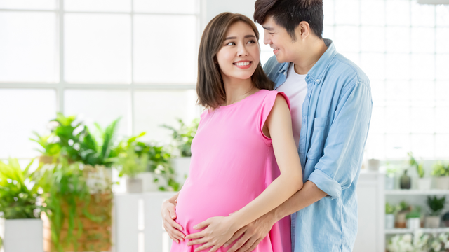 Những dấu hiệu thai nhi khỏe mạnh 3 tháng cuối mẹ bầu cần biết
