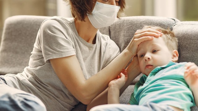 Những lưu ý khi chăm sóc người bệnh sốt xuất huyết ngày thứ 8