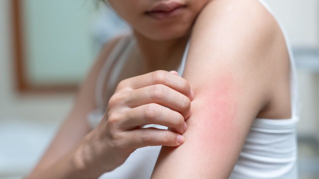 Nóng trong người nên uống gì? 12 loại nước giải nhiệt hiệu quả và dễ áp dụng