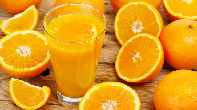 Nước cam có tác dụng gì? Cách sử dụng nước cam an toàn, hiệu quả