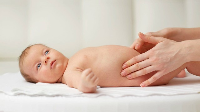 Phình đại tràng bẩm sinh là gì? Những vấn đề cần biết về phình đại tràng bẩm sinh