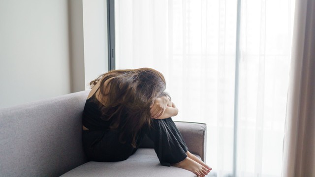 Rối loạn hỗn hợp lo âu và trầm cảm: Dấu hiệu, nguyên nhân và hướng điều trị