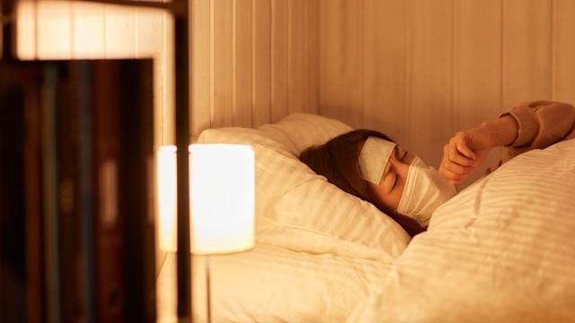 Sốt phát ban kiêng gì? Những lưu ý quan trọng giúp phục hồi nhanh hơn