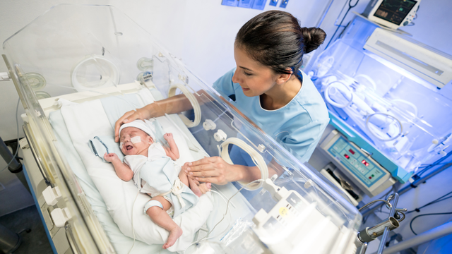 Teo thực quản bẩm sinh​: Nguyên nhân và cách điều trị