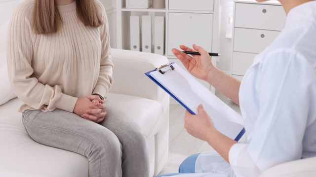 Tiêm HPV có cần xét nghiệm không? Khi nào tiêm HPV cần xét nghiệm trước?