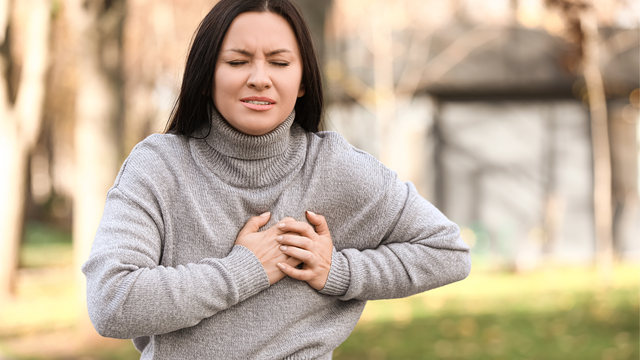 Tim đập nhanh nên làm gì? Những điều cần lưu ý