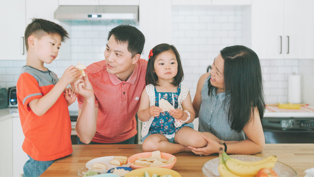 Trẻ bị viêm phế quản kiêng ăn gì? Hướng dẫn phòng bệnh viêm phế quản ở trẻ
