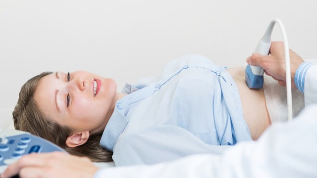 Trễ kinh bao lâu thì đi khám thai lần đầu? Những điều bạn nên biết