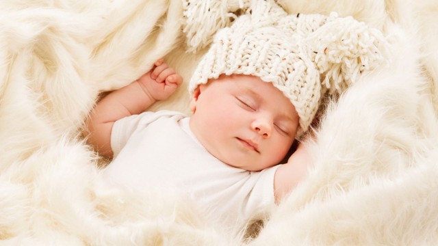 Trẻ sơ sinh bị thiếu máu mẹ nên ăn gì? Gợi ý thực phẩm giúp cải thiện sữa mẹ
