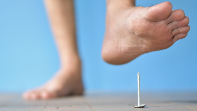 Uốn ván ở trẻ em có nguy hiểm không? Dấu hiệu nhận biết