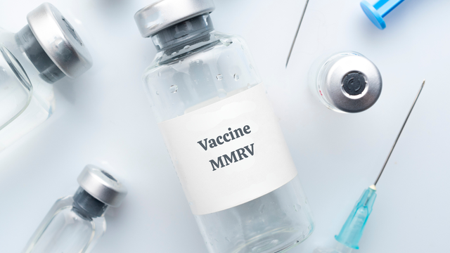 Vắc xin MMRV là gì? Những thông tin cần biết trước khi tiêm