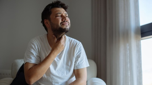 Viêm thanh quản mãn tính là gì? Nguyên nhân, triệu chứng và cách điều trị